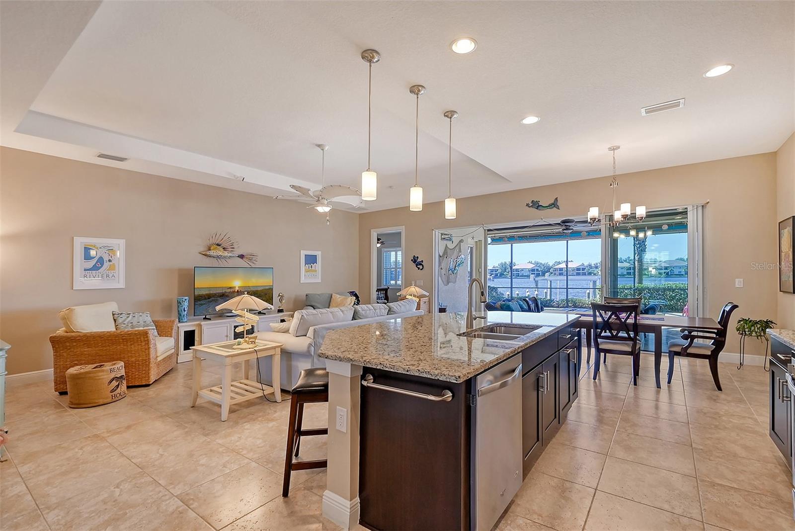 1014 OVERLOOK CT — photo 8