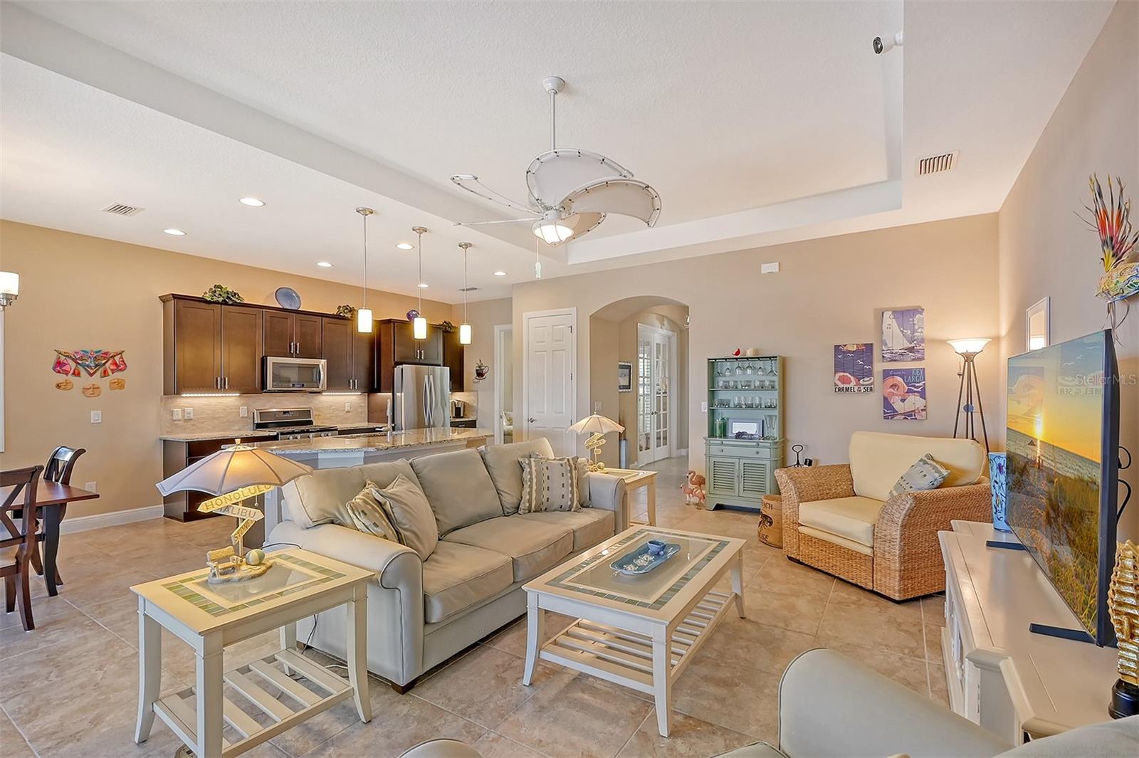 1014 OVERLOOK CT — photo 12
