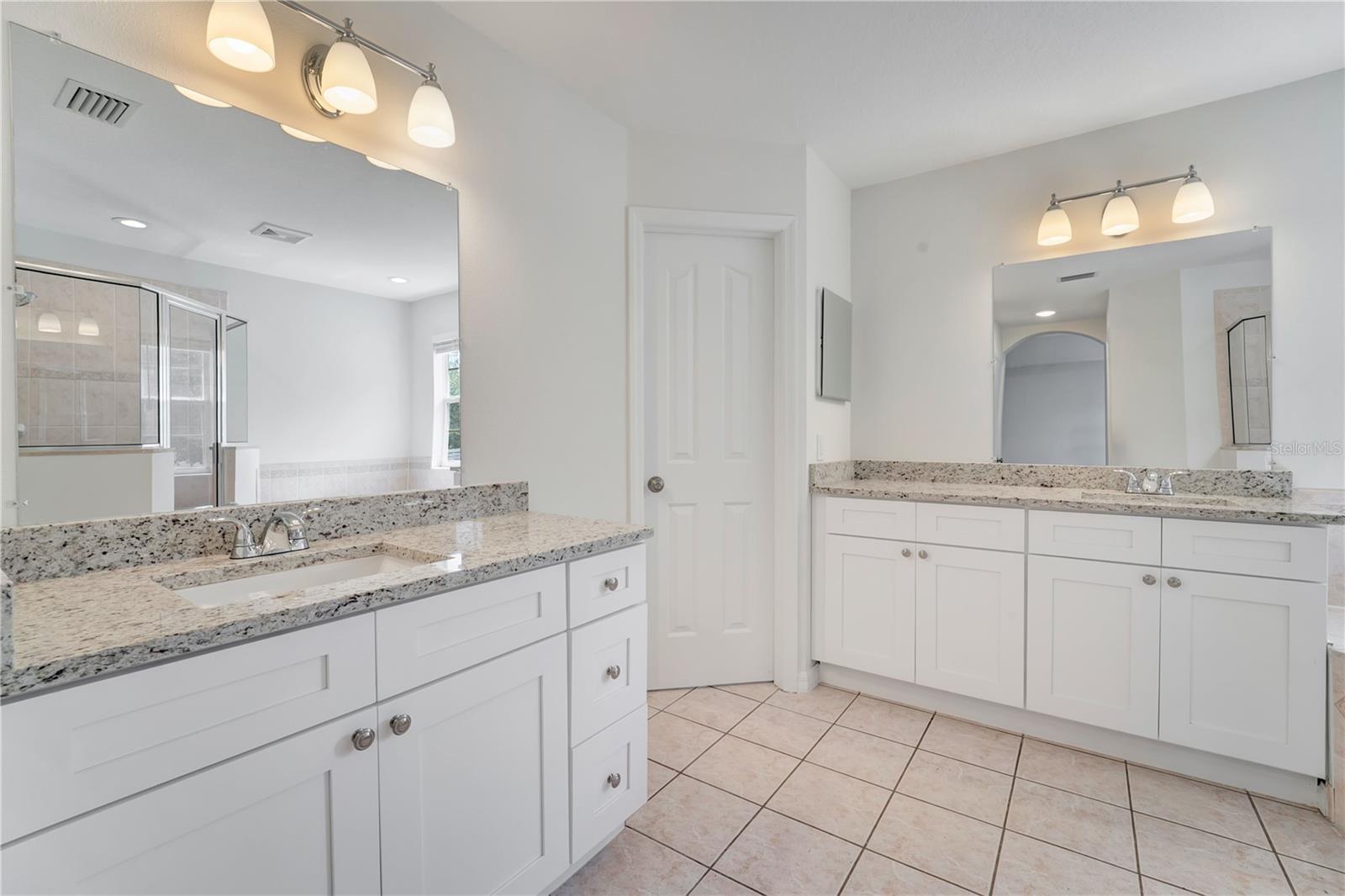 8218 CANARY CANYON WAY — photo 23
