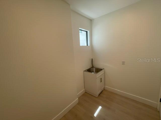 6315 S RICHARD AVE — photo 15