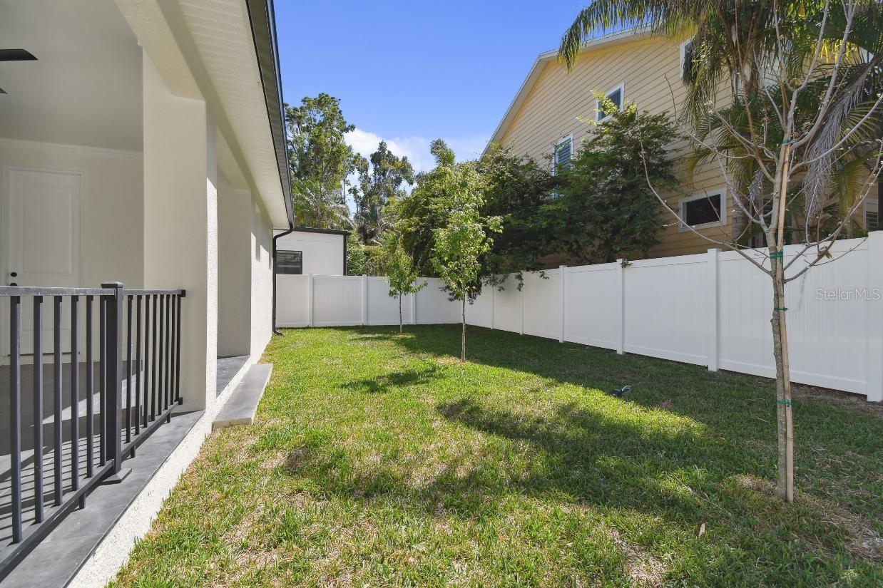 6315 S RICHARD AVE — photo 30