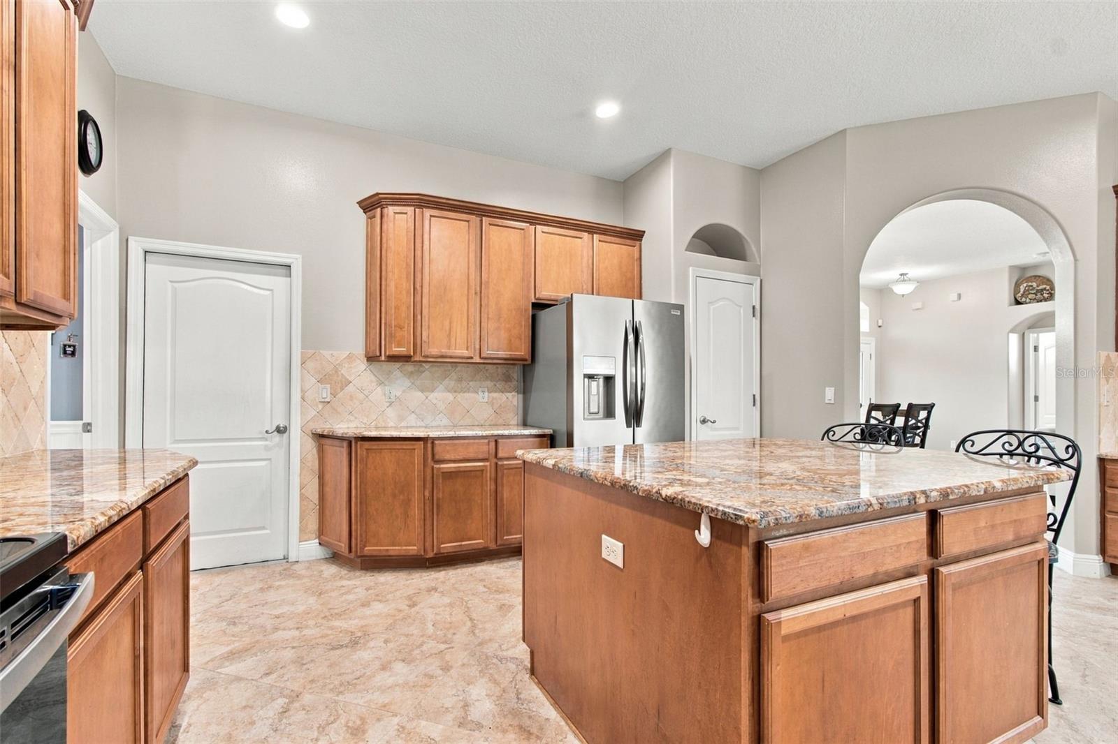 3125 ASHMONTE DR — photo 17