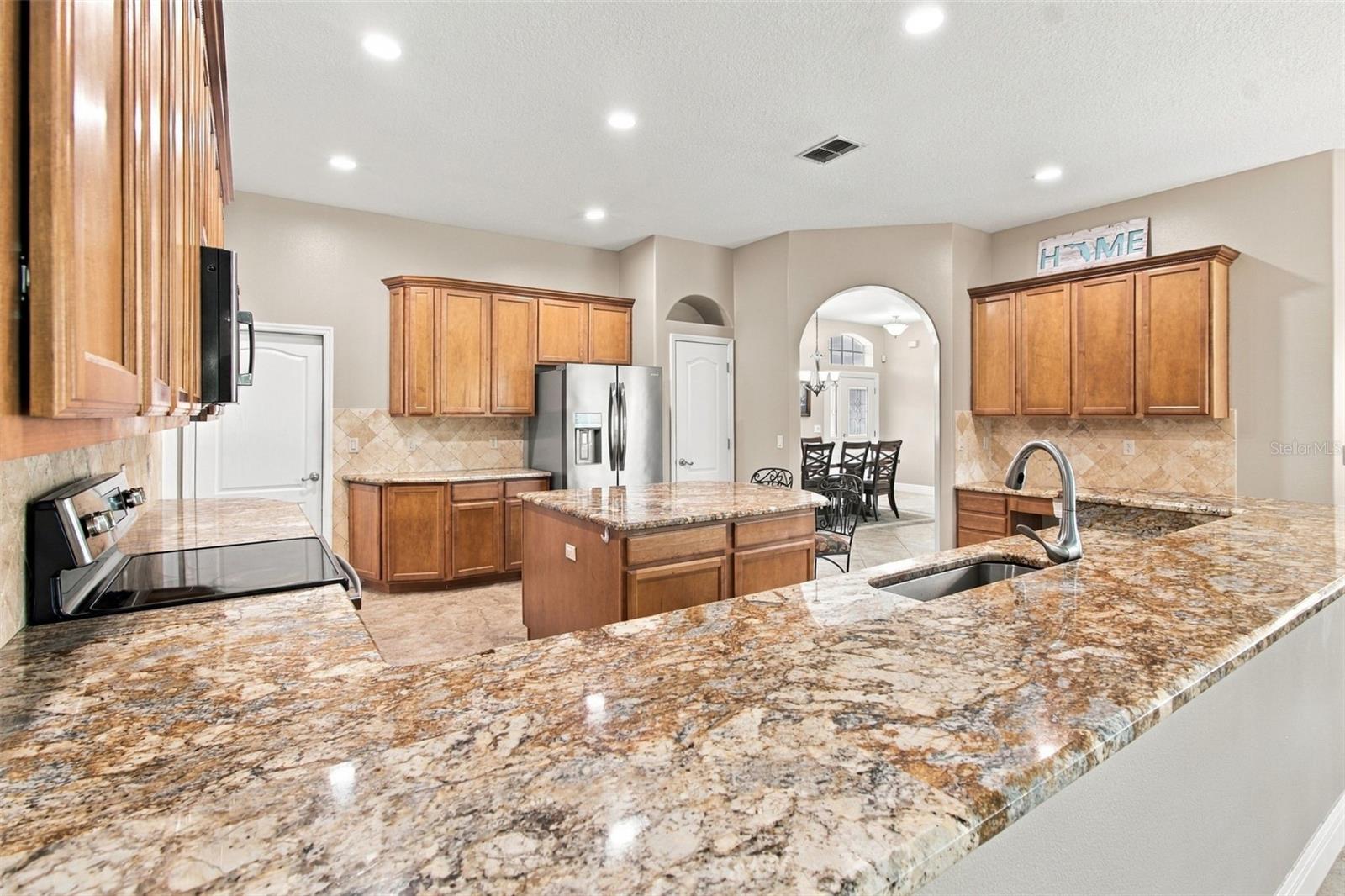 3125 ASHMONTE DR — photo 27