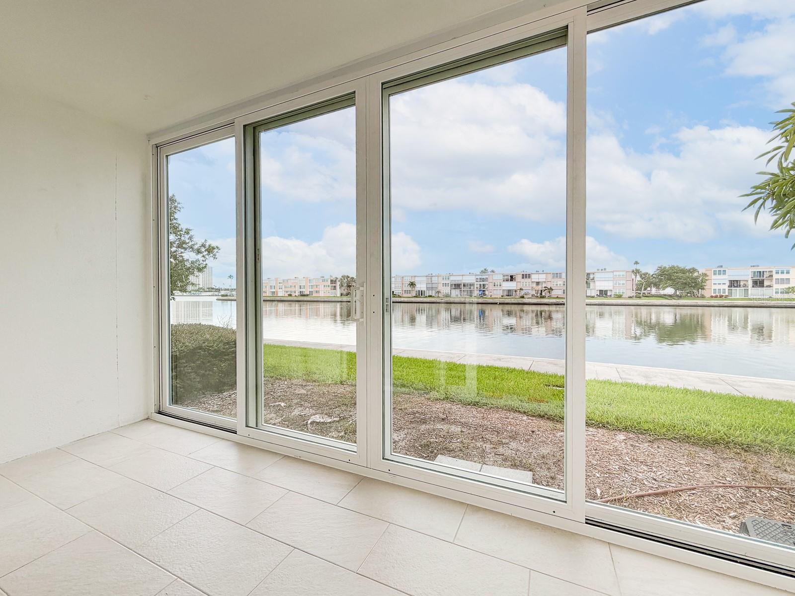 7625 SUN ISLAND DR S #101 — photo 4
