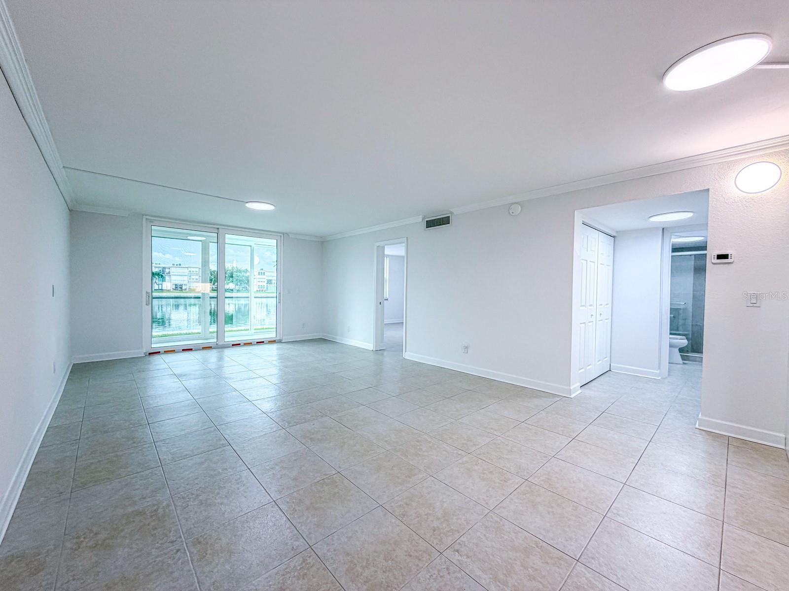 7625 SUN ISLAND DR S #101 — photo 19