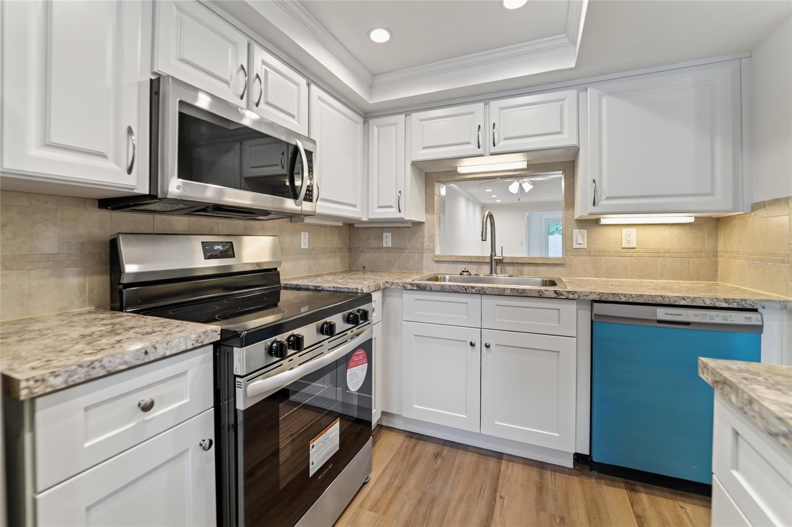 4217 STRATFORD DR #0 — photo 5