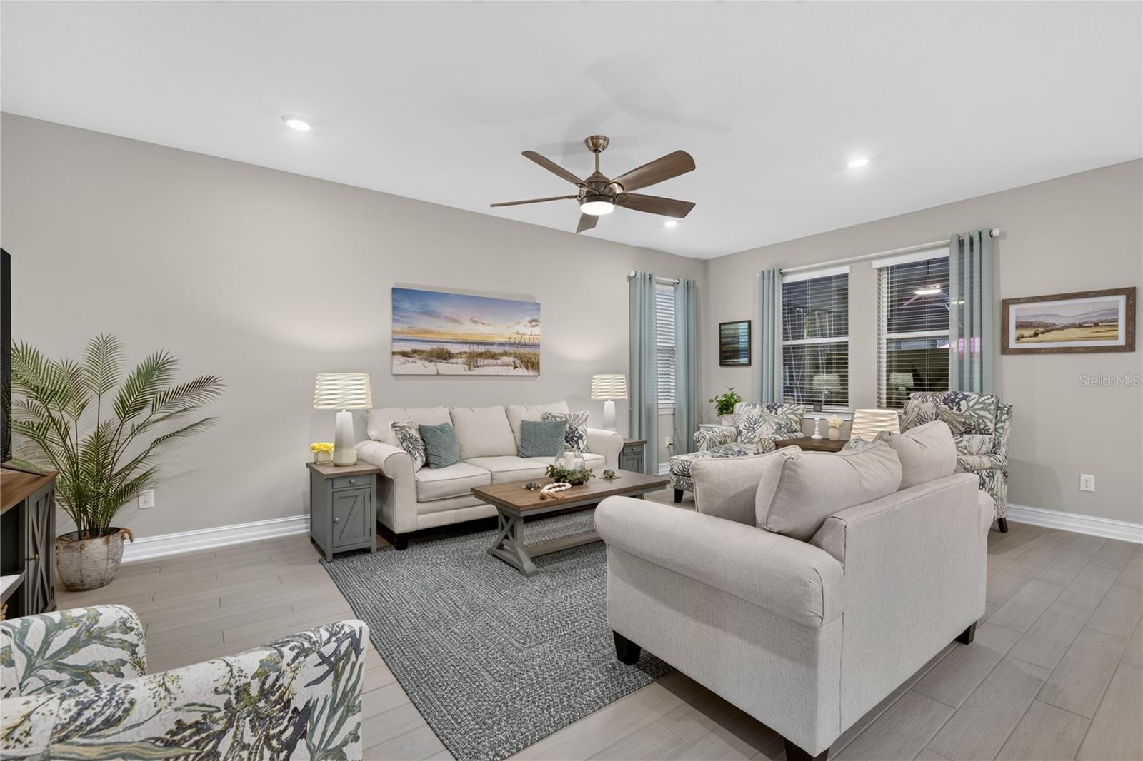 257 DAYLILY BLVD — photo 18