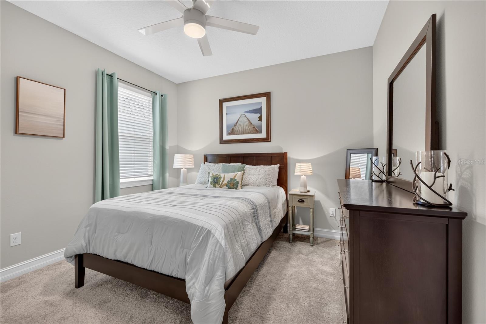 257 DAYLILY BLVD — photo 33