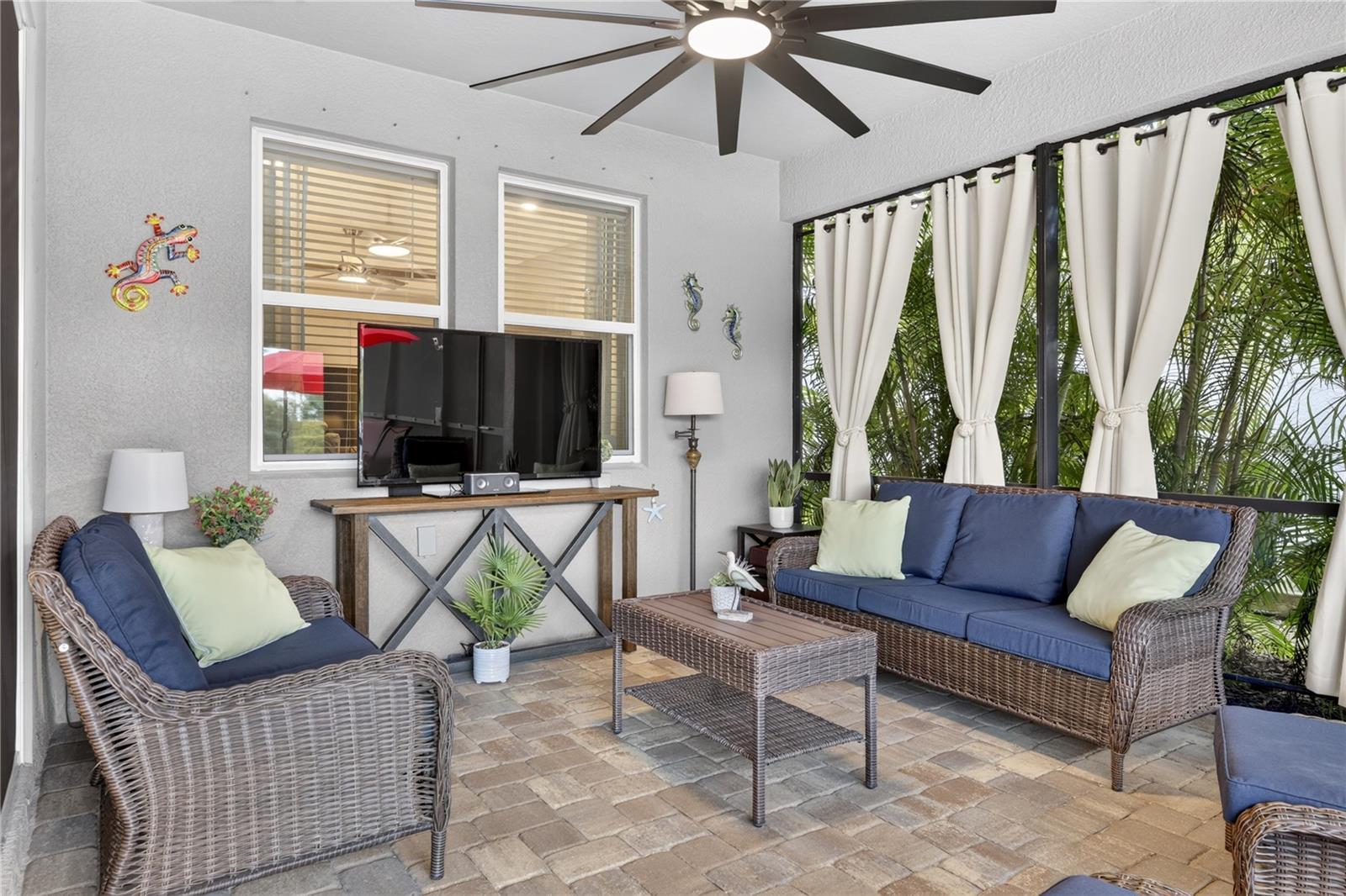 257 DAYLILY BLVD — photo 42