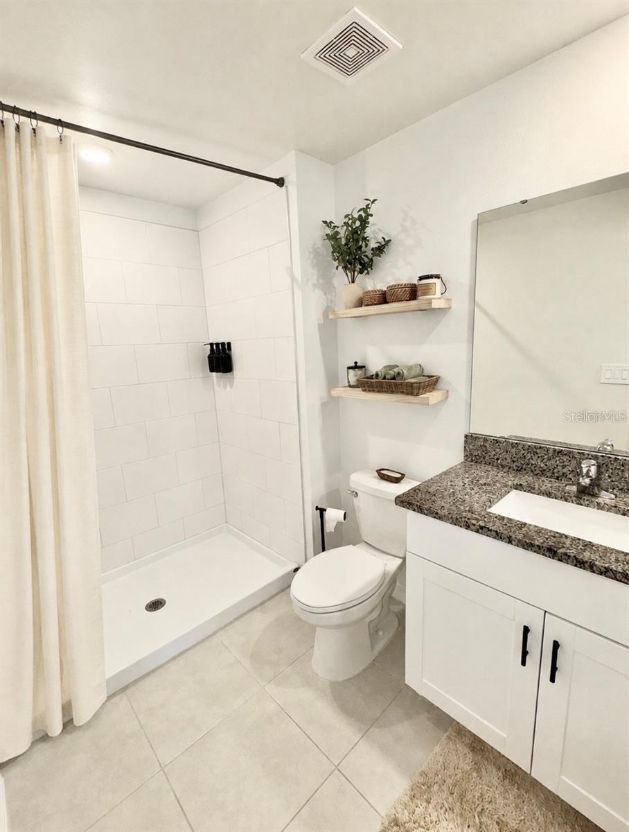 6199 SHINER ST — photo 13