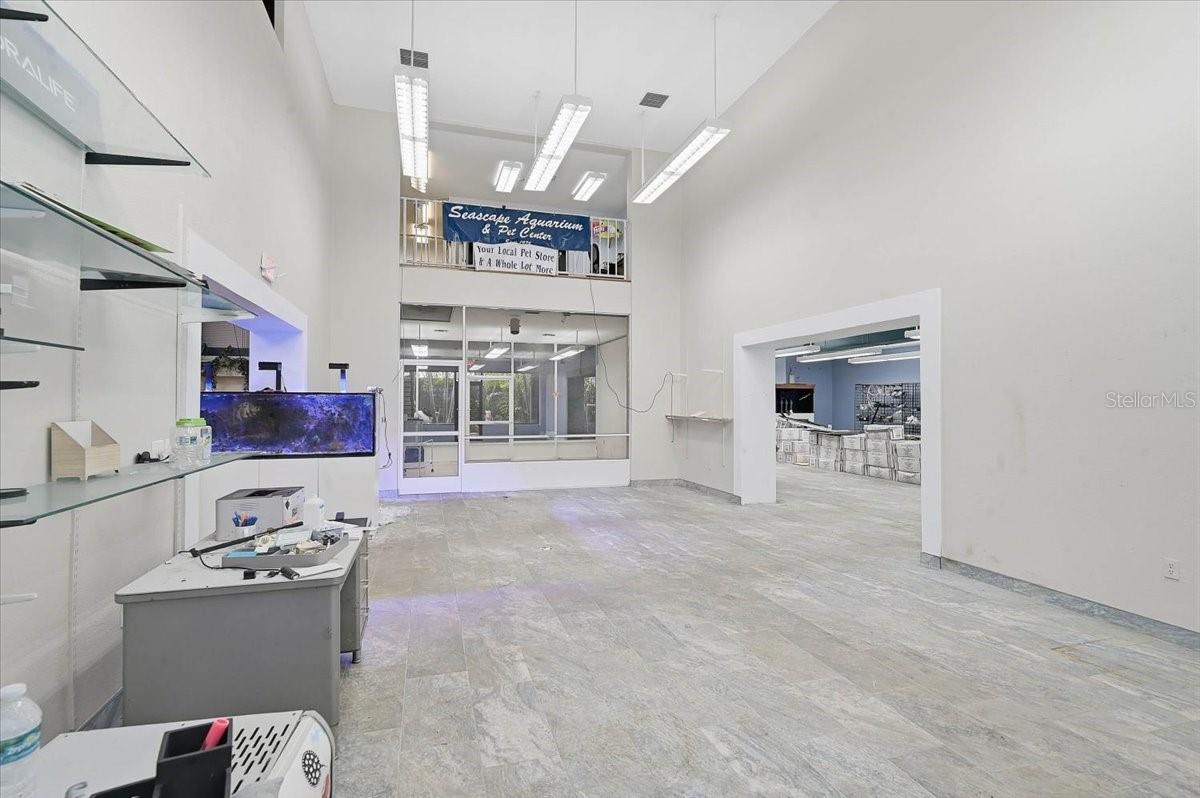 2160 GULF GATE DR — photo 12