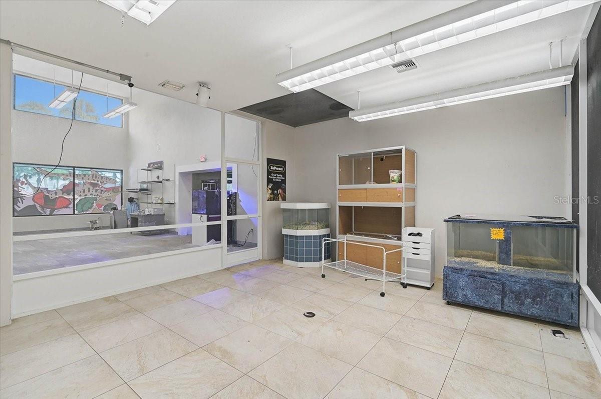 2160 GULF GATE DR — photo 20