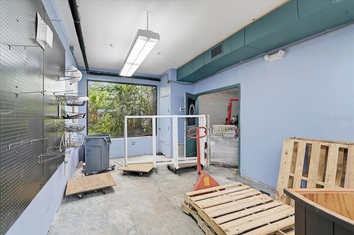 2160 GULF GATE DR — photo 17