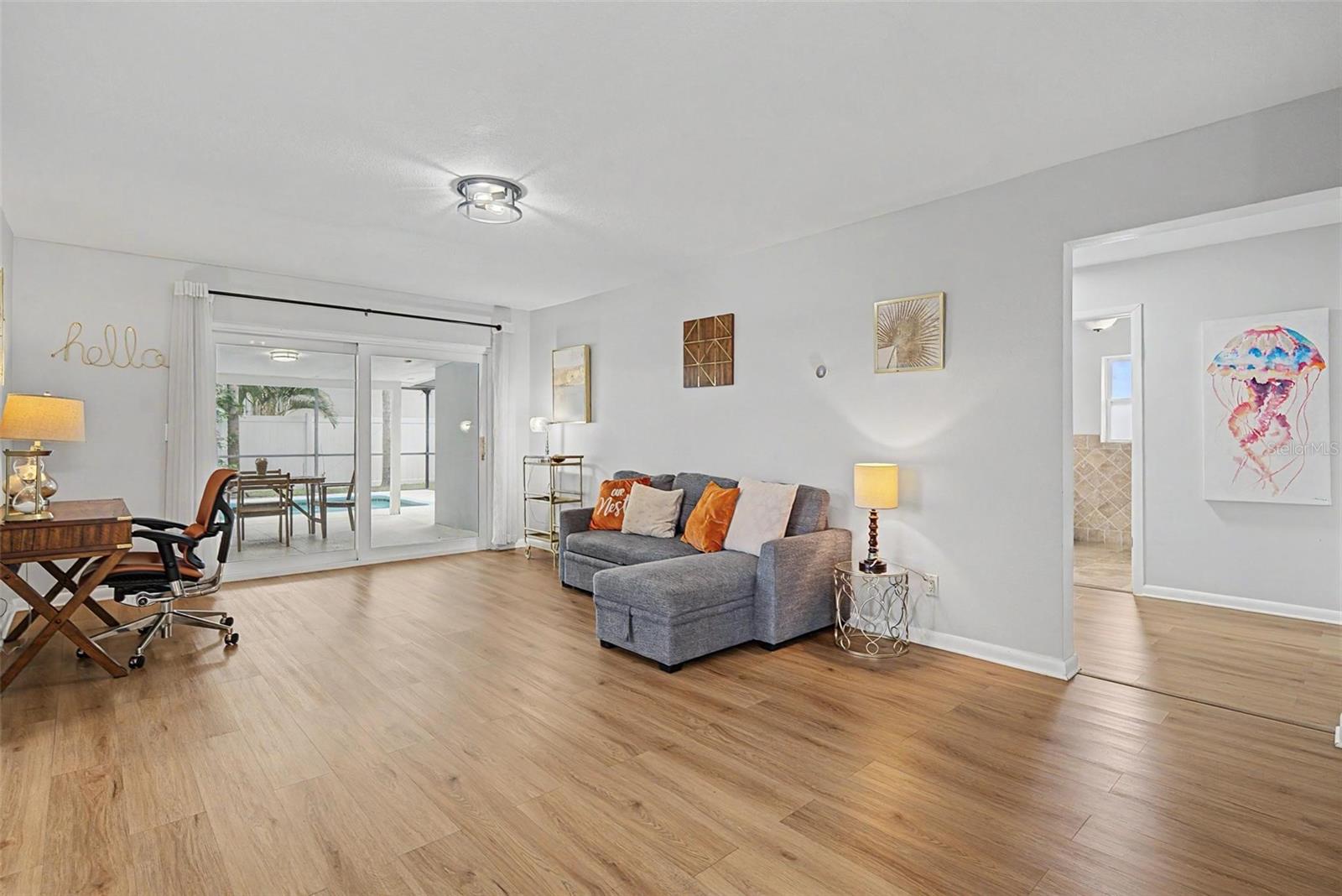 3606 W GRAY ST — photo 5