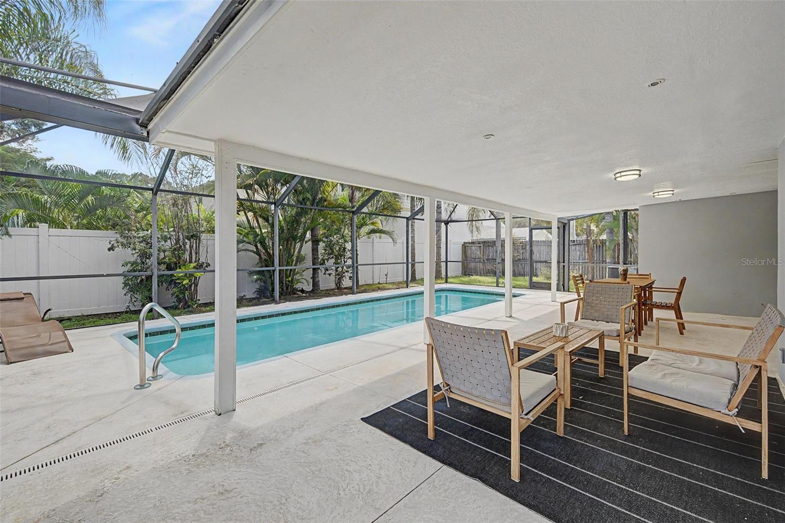 3606 W GRAY ST — photo 20