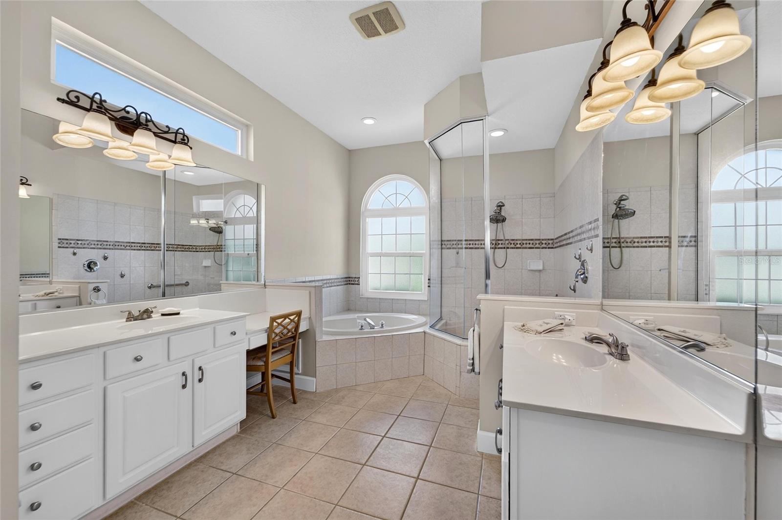 534 PLANTERS MANOR WAY — photo 23
