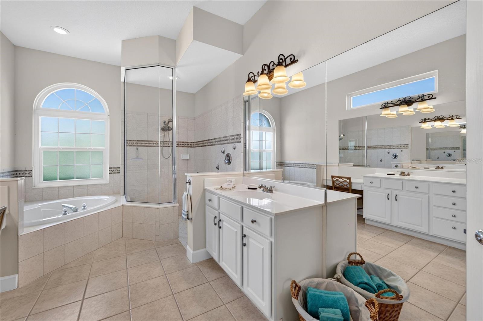 534 PLANTERS MANOR WAY — photo 24
