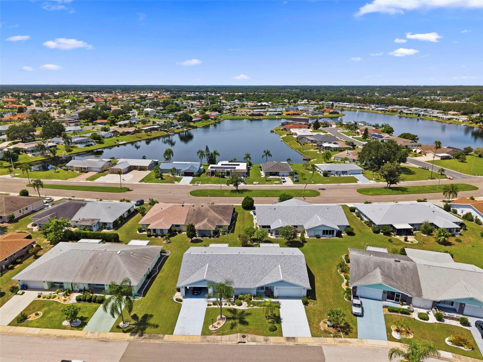 309 GREEN MANOR DR — photo 31