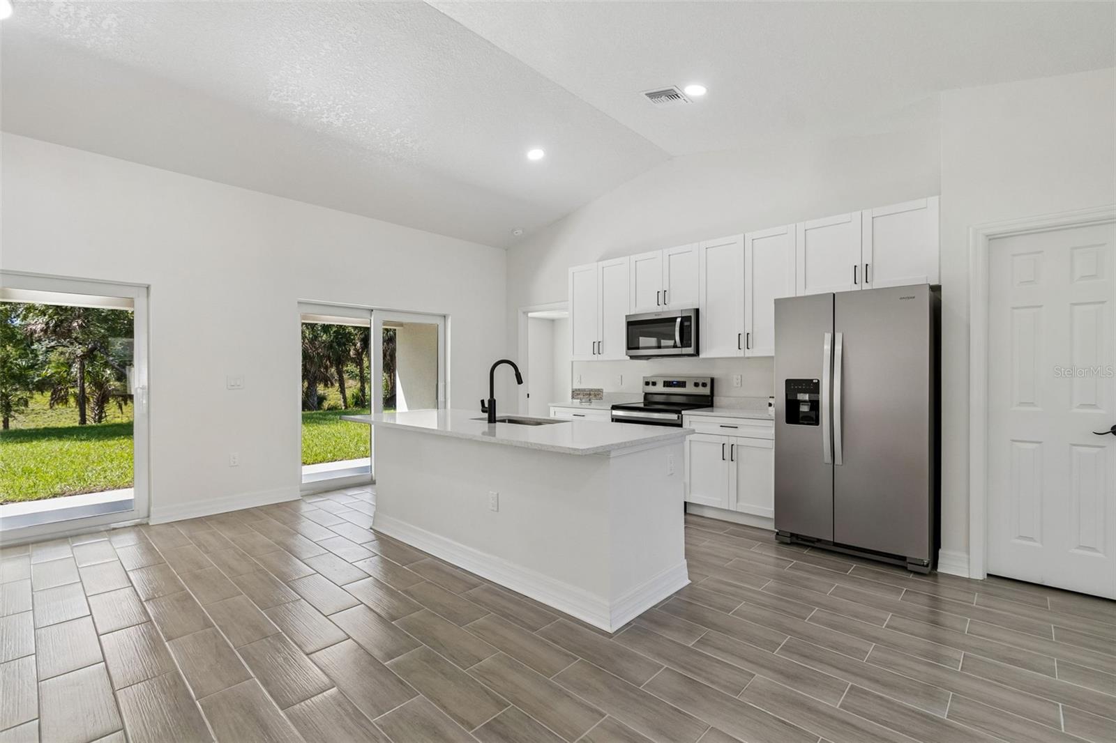5535 TEVIS TER — photo 11