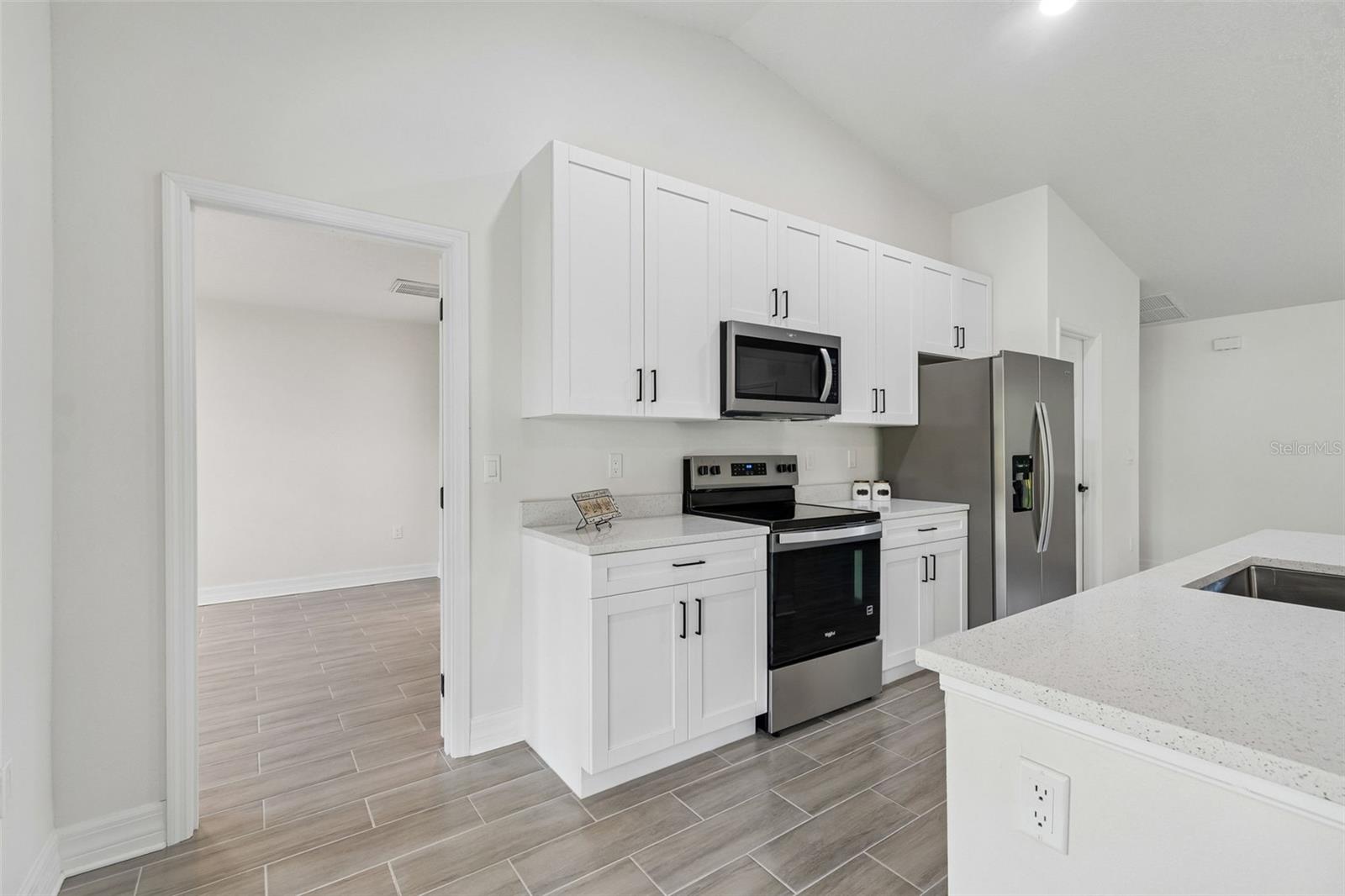 5535 TEVIS TER — photo 9
