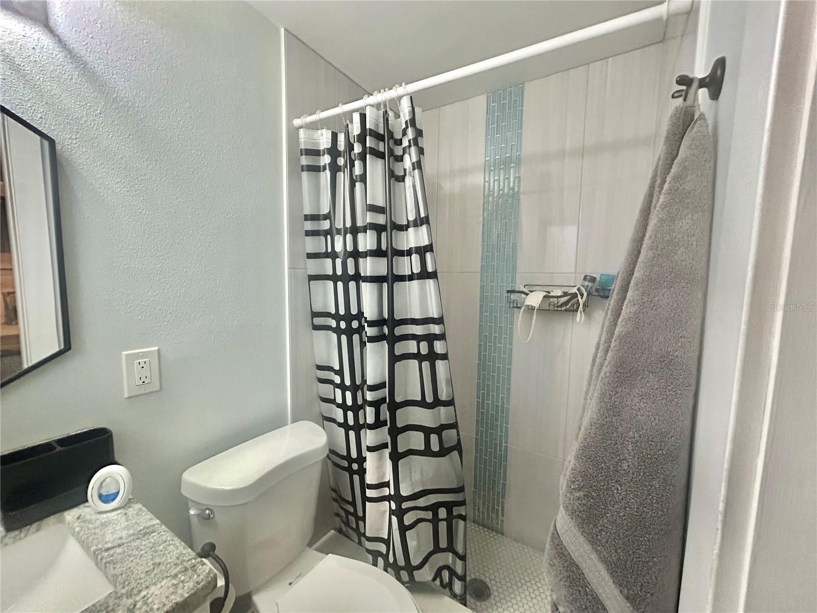 7381 JASMIN DR — photo 15