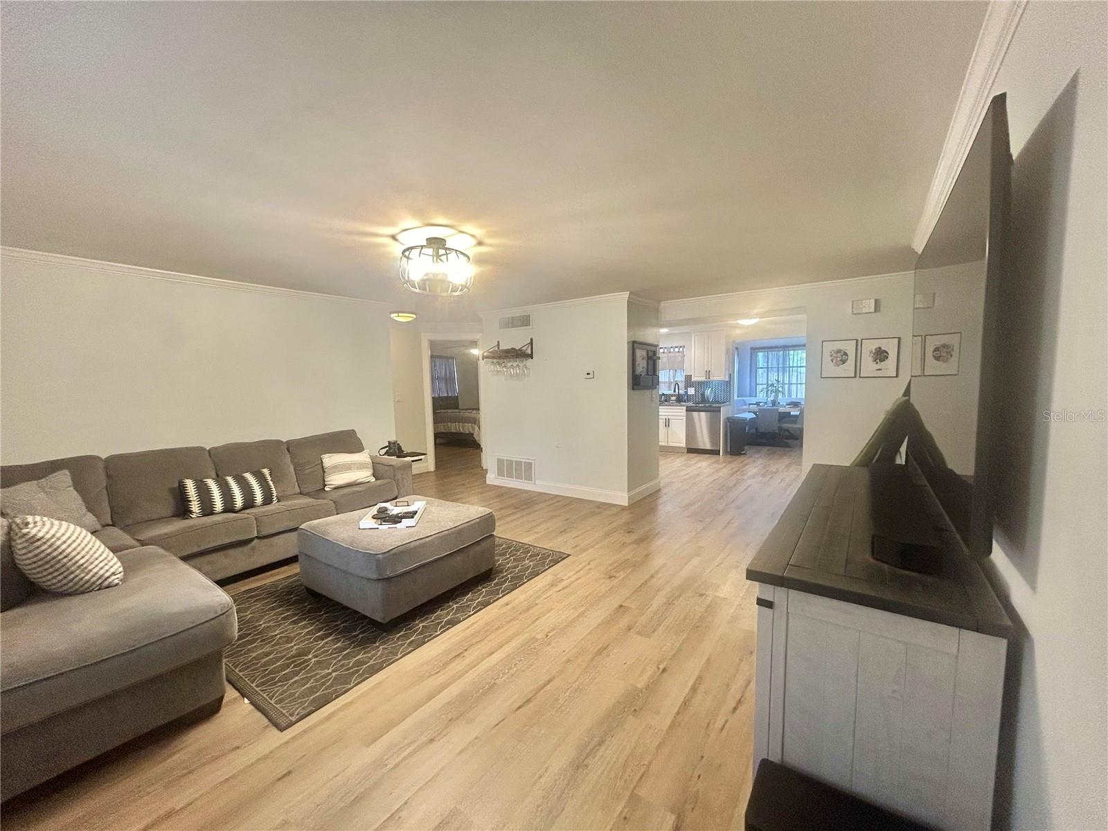7381 JASMIN DR — photo 5