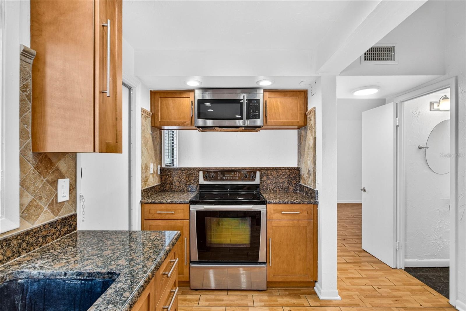 5627 ASHLEY OAKS DR #2 — photo 10