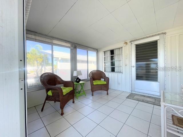714 S GREEN CIR — photo 14