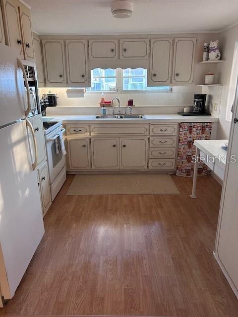 714 S GREEN CIR — photo 8