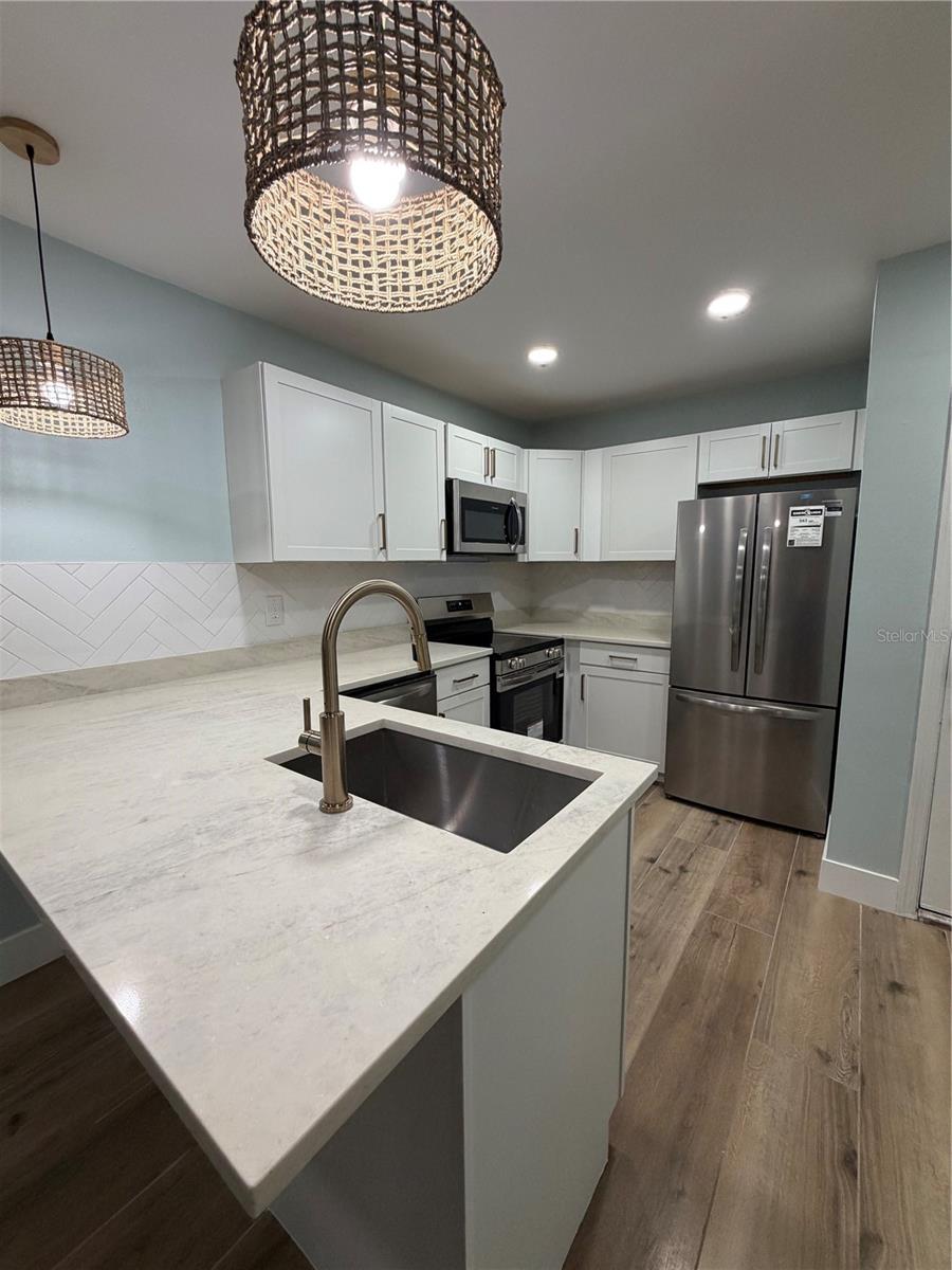 230 MEDALLION BLVD #C — photo 6