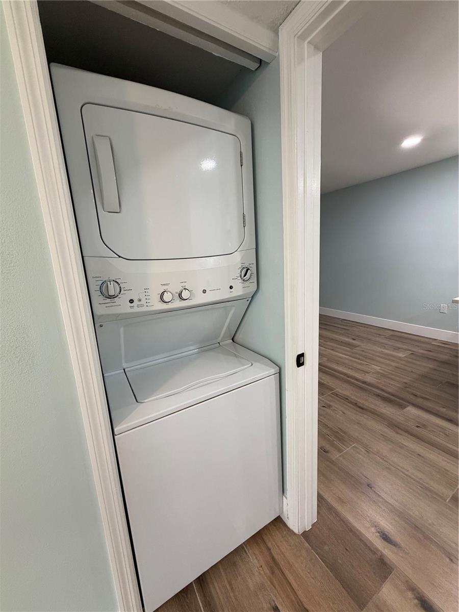 230 MEDALLION BLVD #C — photo 20