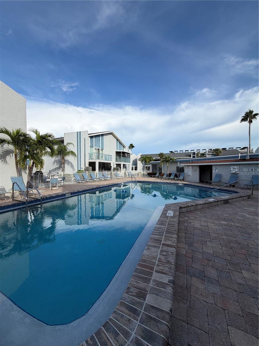 230 MEDALLION BLVD #C — photo 25