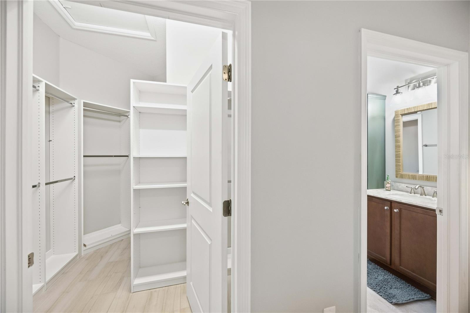 10393 CROOKED CREEK DR — photo 27