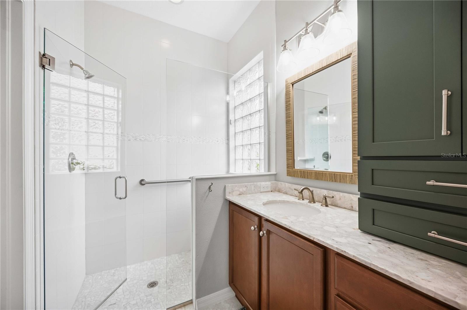 10393 CROOKED CREEK DR — photo 29