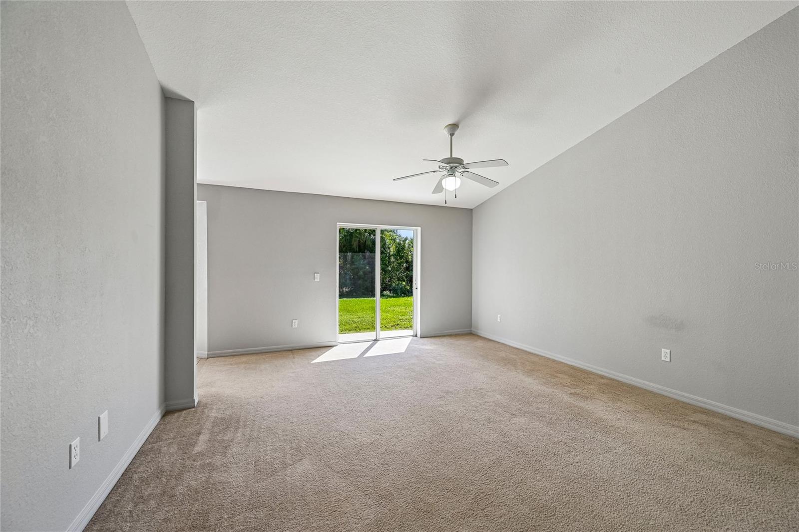 1806 BOSWELL ST — photo 12