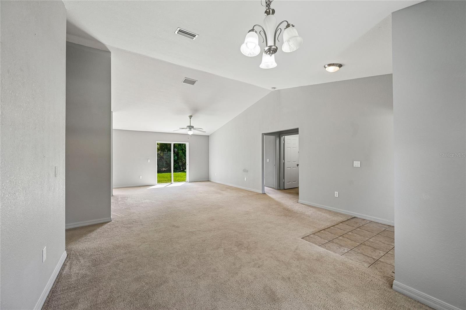 1806 BOSWELL ST — photo 10