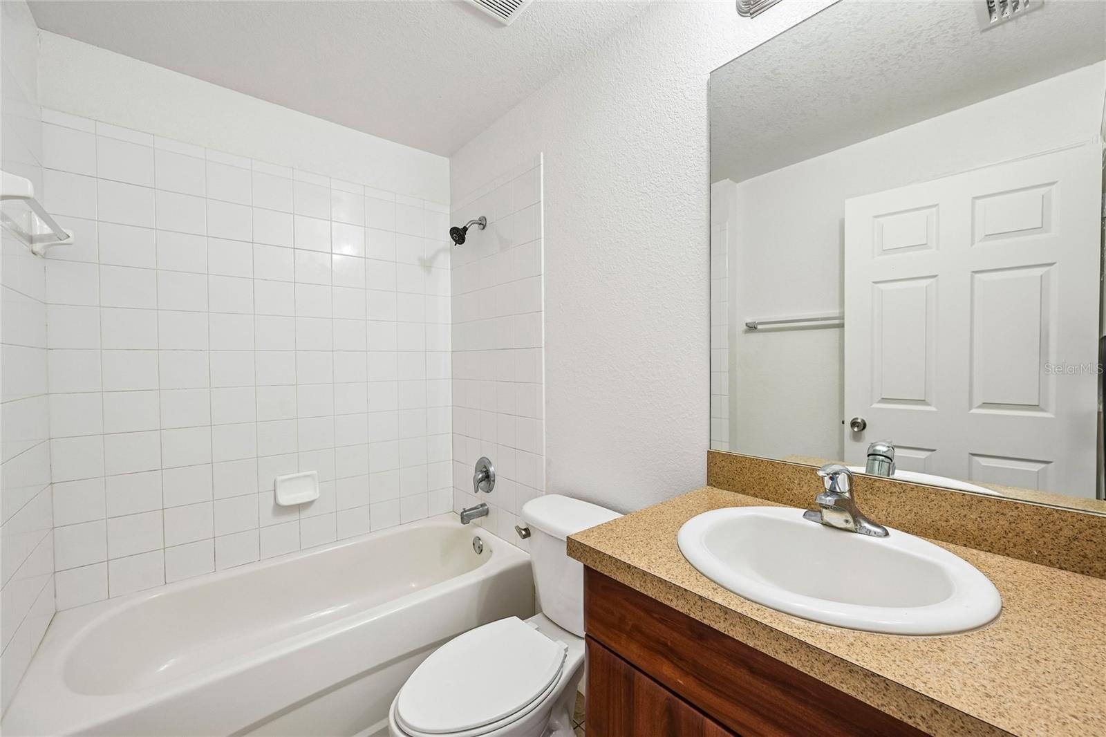 1806 BOSWELL ST — photo 32