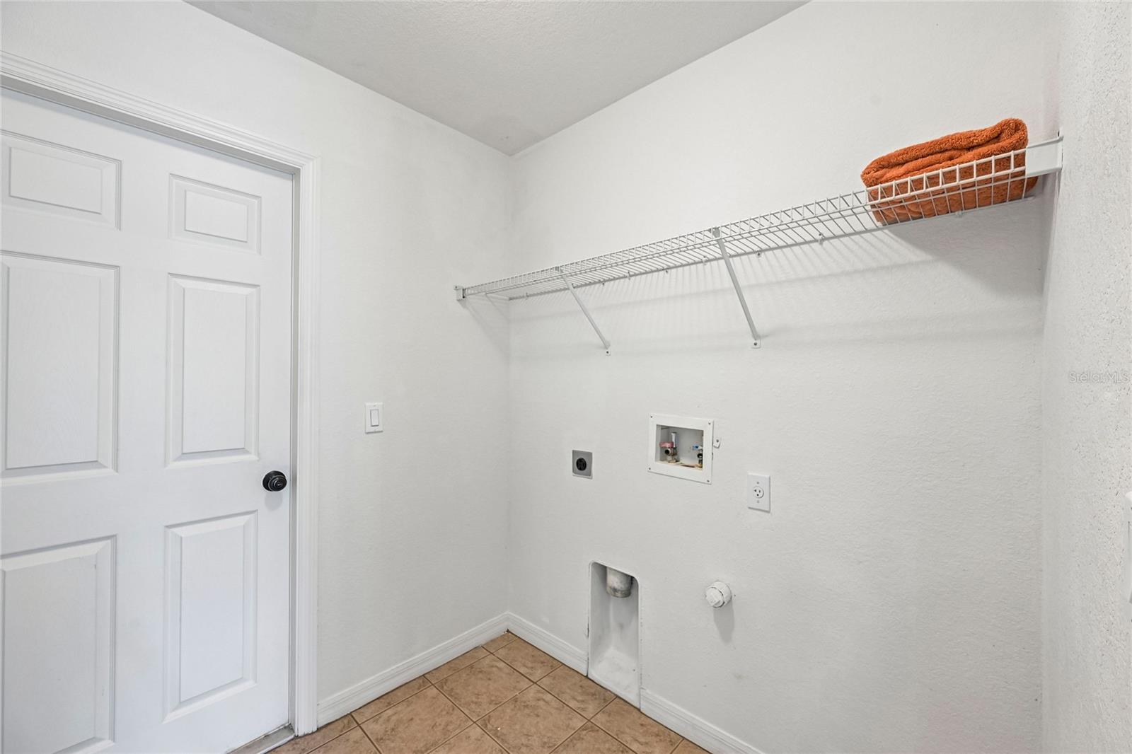 1806 BOSWELL ST — photo 29