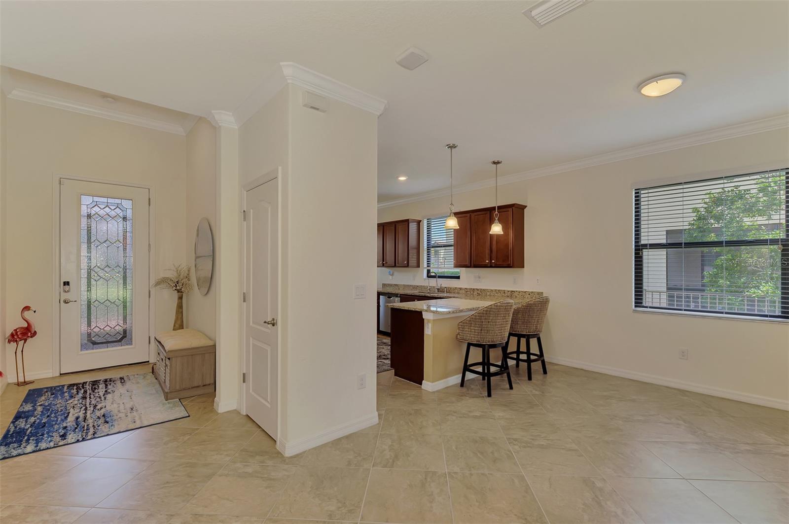 9845 HILLTOP DR — photo 17