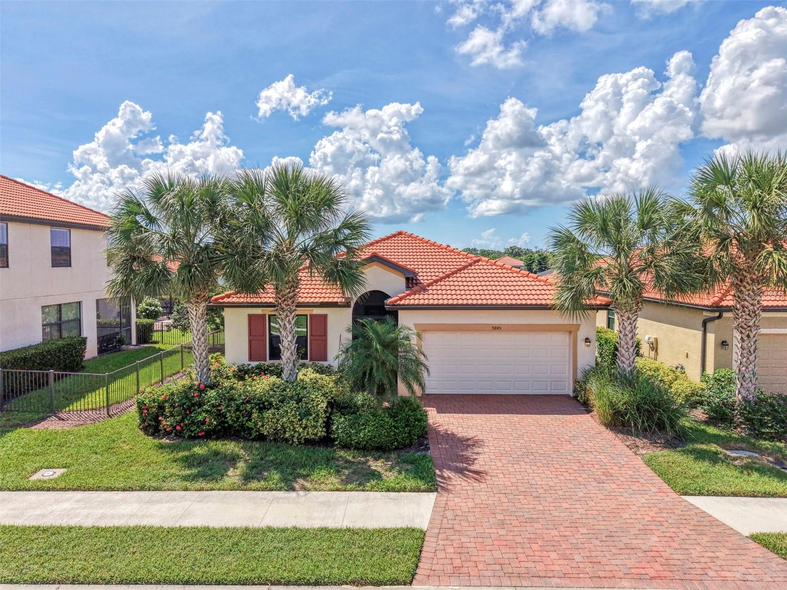 9845 HILLTOP DR — photo 5