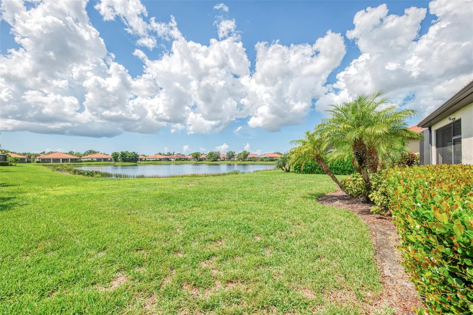 9845 HILLTOP DR — photo 53