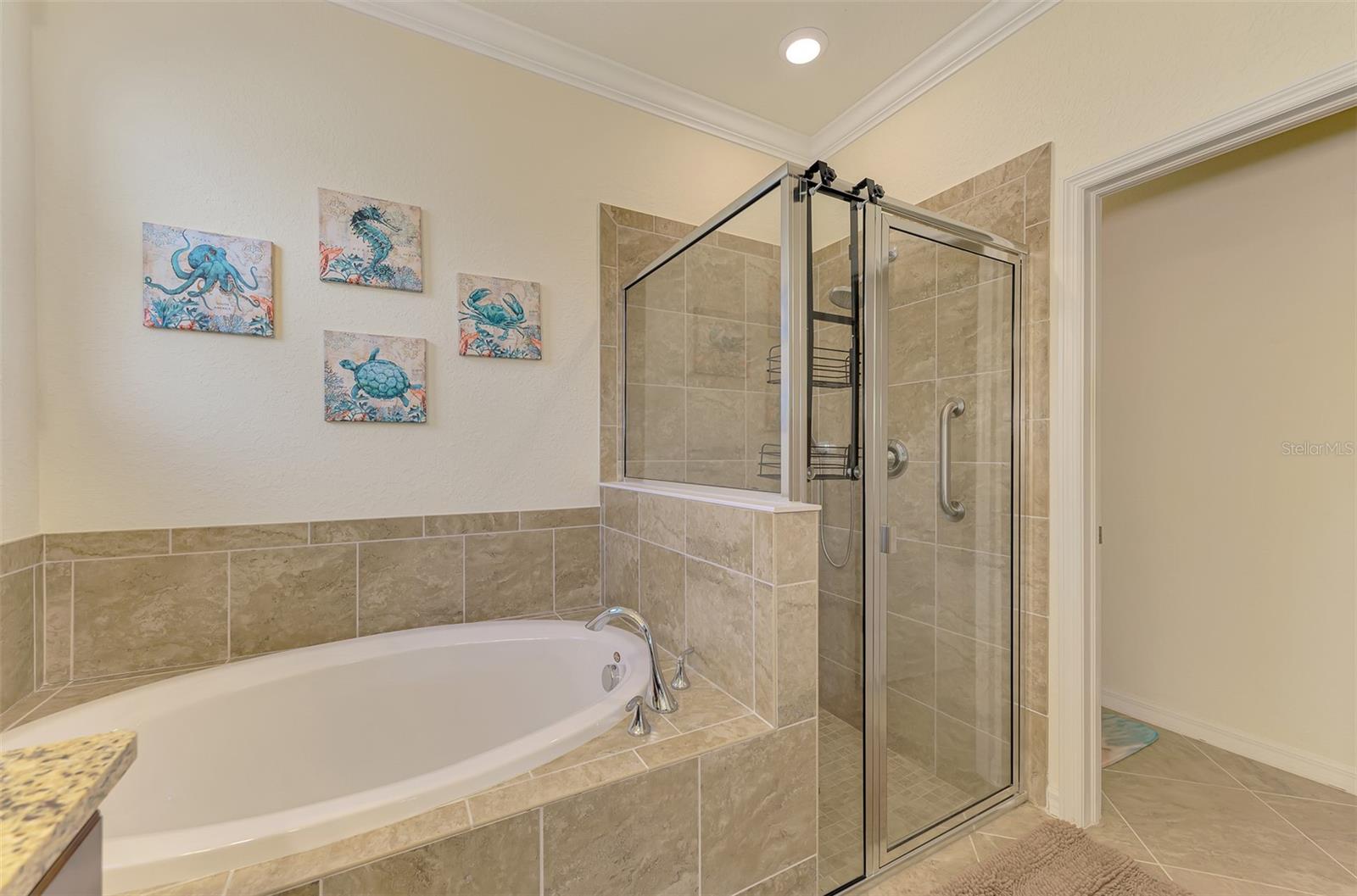 9845 HILLTOP DR — photo 42
