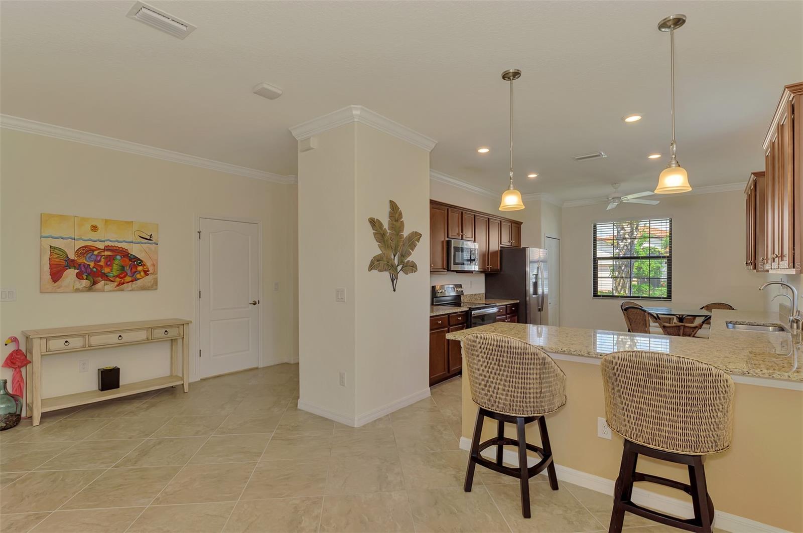 9845 HILLTOP DR — photo 26
