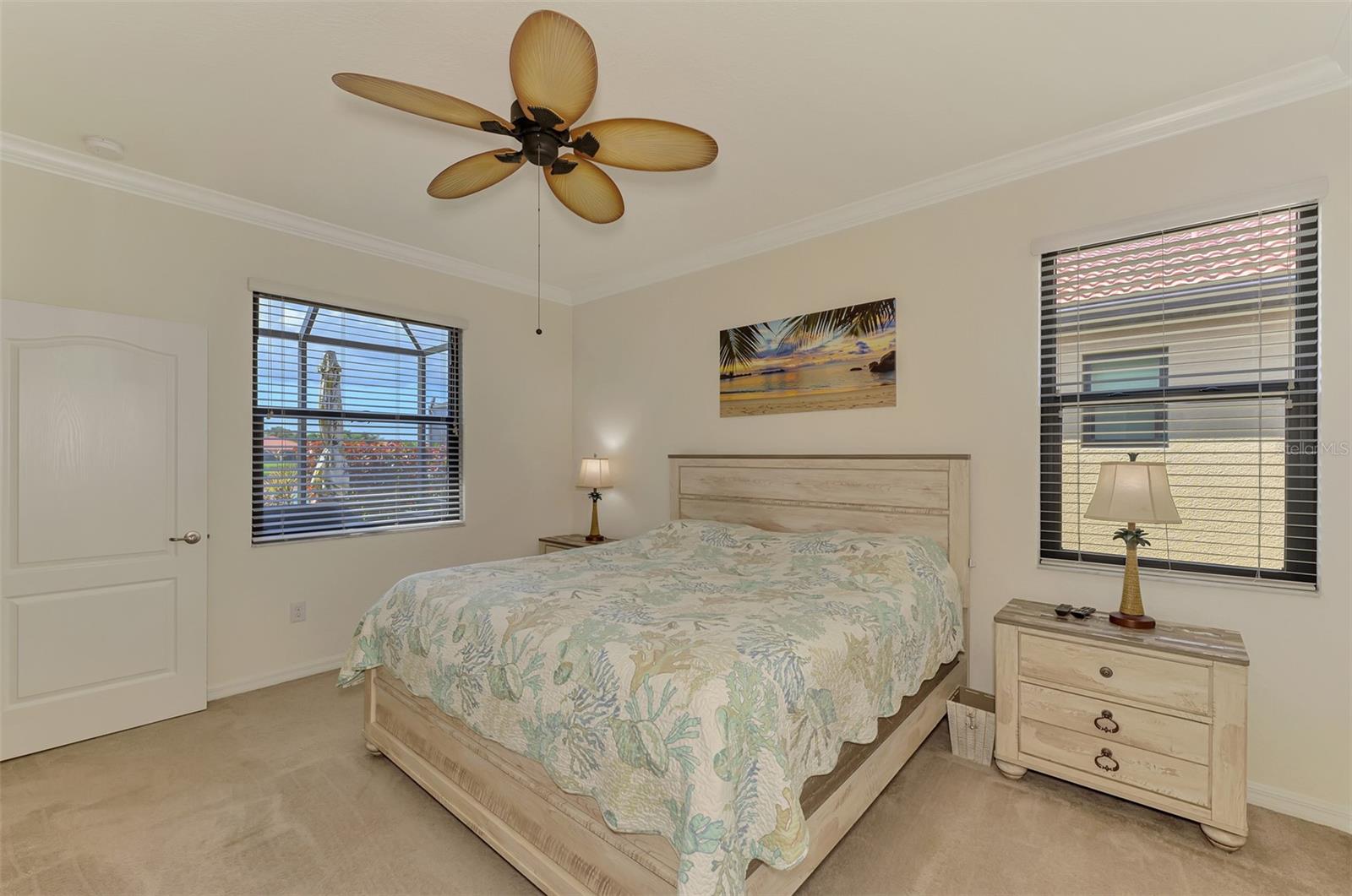 9845 HILLTOP DR — photo 38