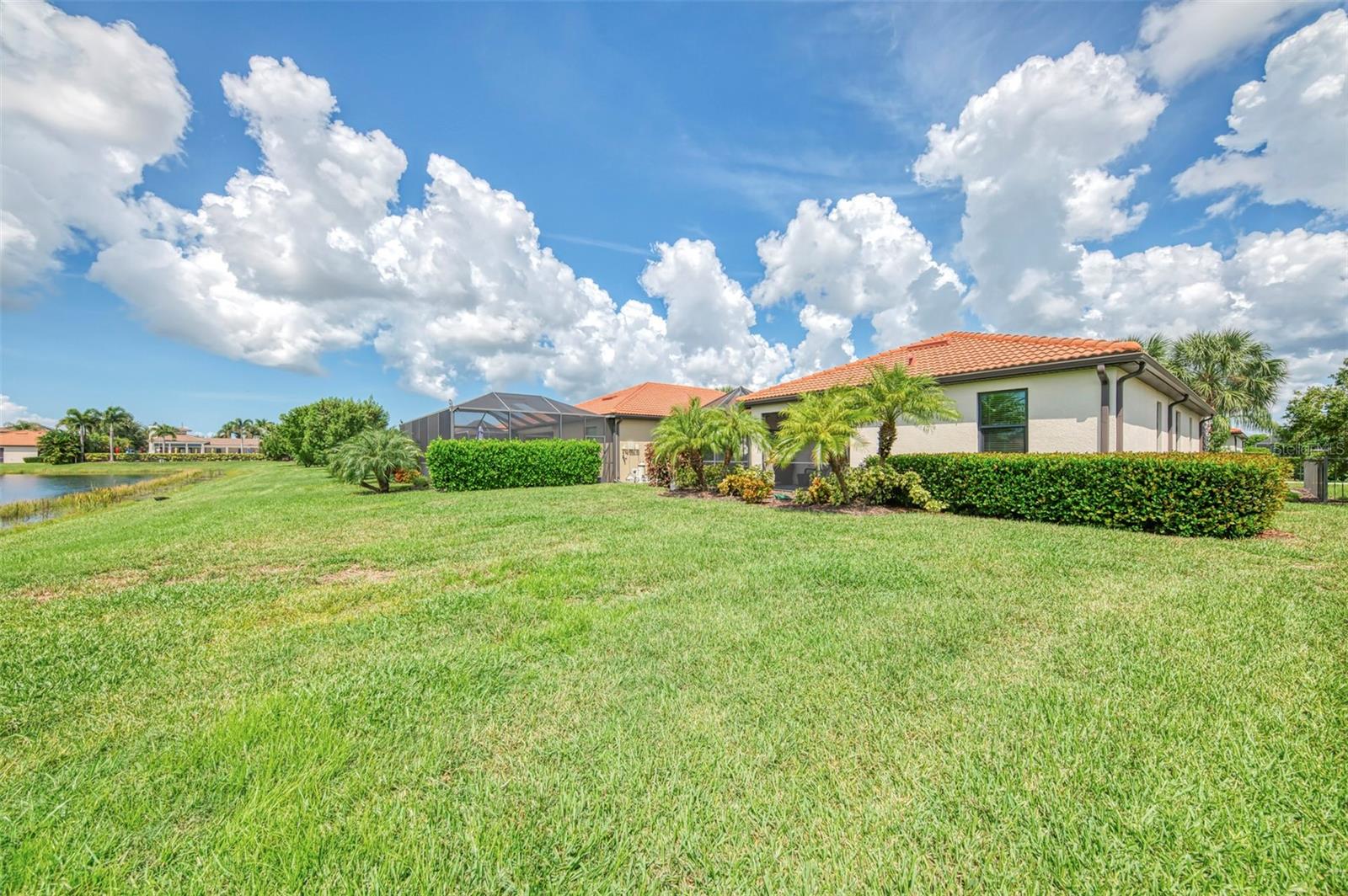 9845 HILLTOP DR — photo 52