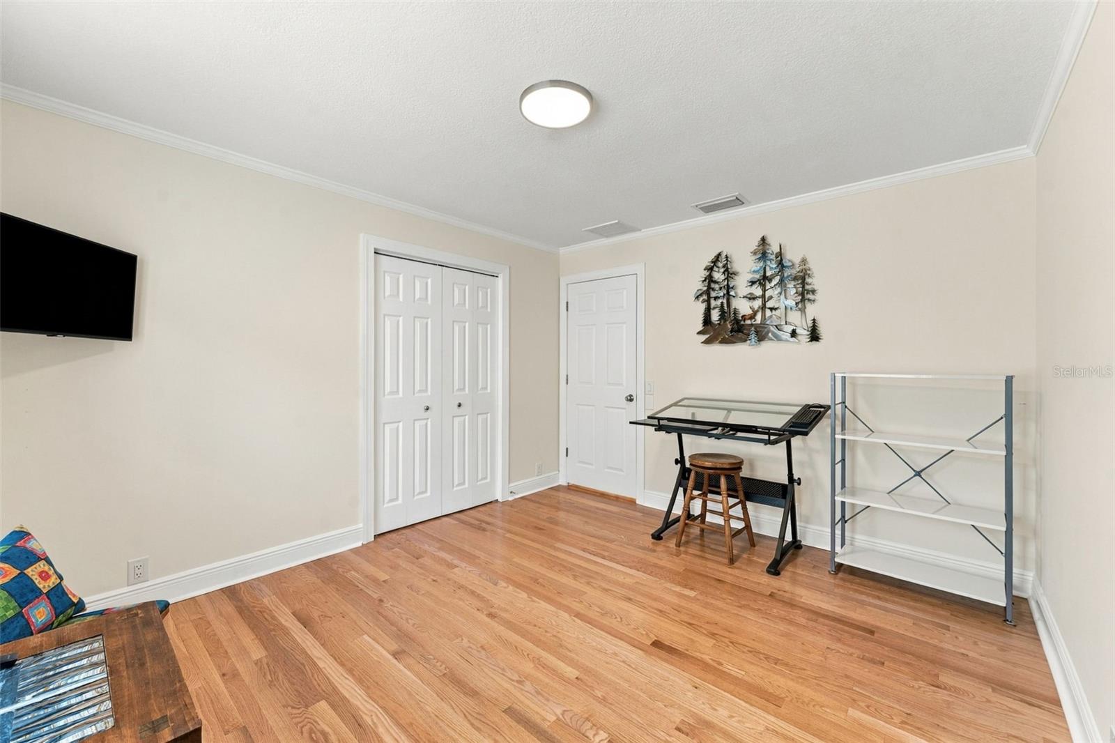 531 WALKER RD — photo 42