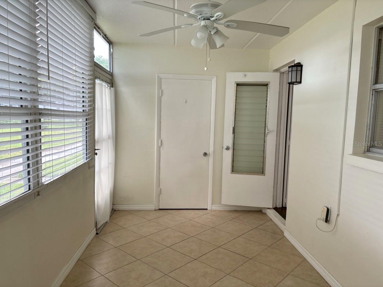 1000 79TH AVE N #102 — photo 15