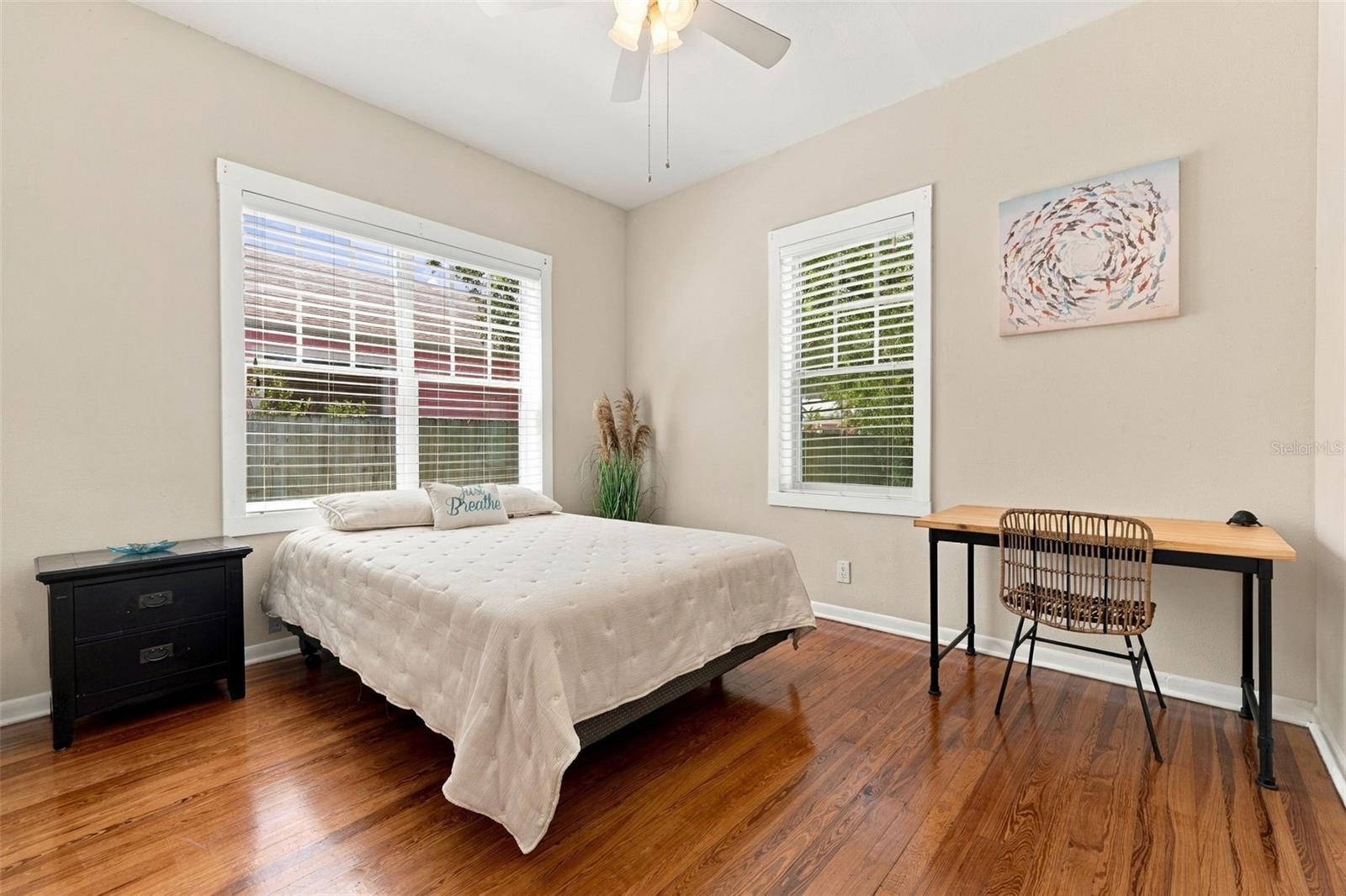 5916 N TAMPA ST — photo 16