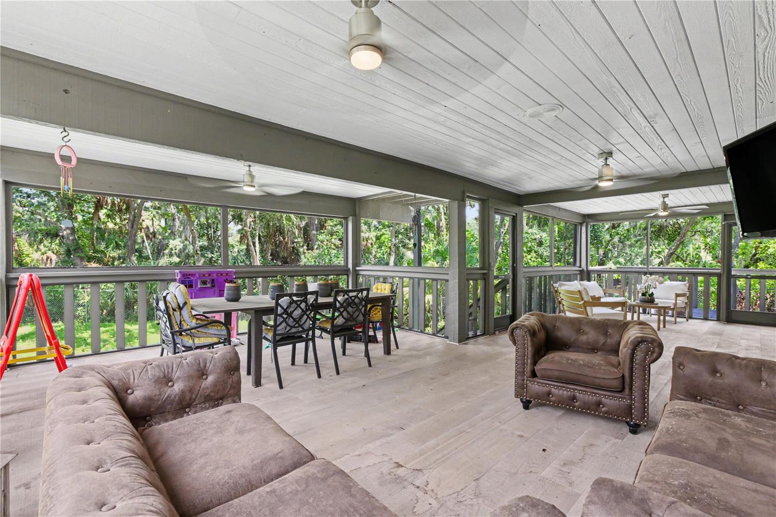 8224 REVELS RD — photo 24