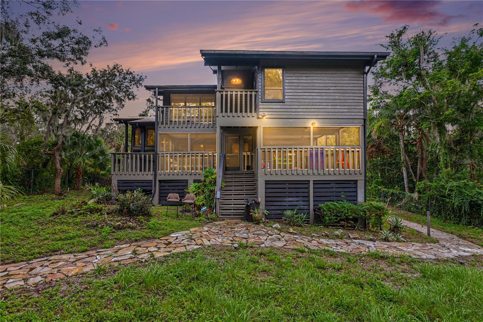 8224 REVELS RD — photo 31